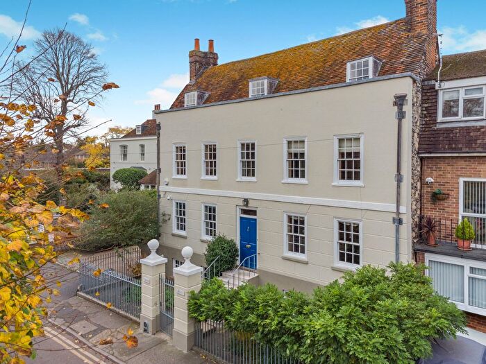 6 Bedroom Detached House For Sale In Linden Grove, Canterbury, Kent, CT2