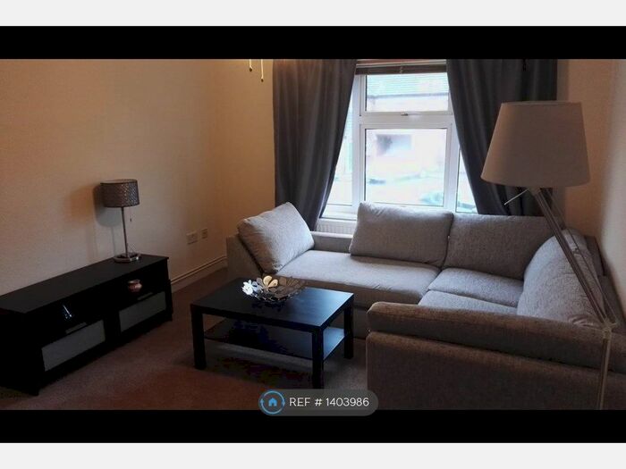 2 Bedroom Flat To Rent In Richmond Street, Worsley Mesnes, Wigan, WN3