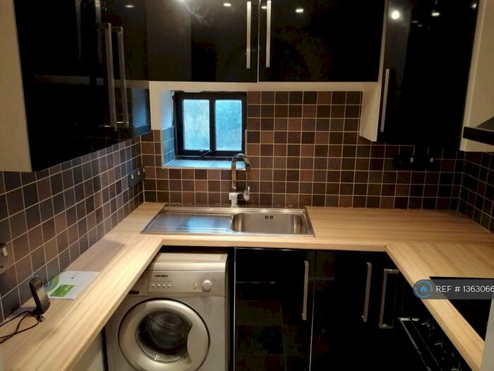 1 Bedroom Flat To Rent In Courtyard Mews, Derby, DE24
