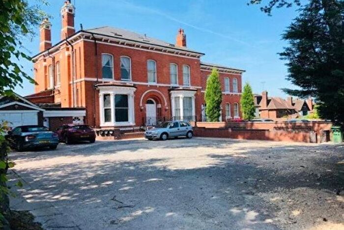 2 Bedroom Flat To Rent In Birmingham Road, Walsall, WS5