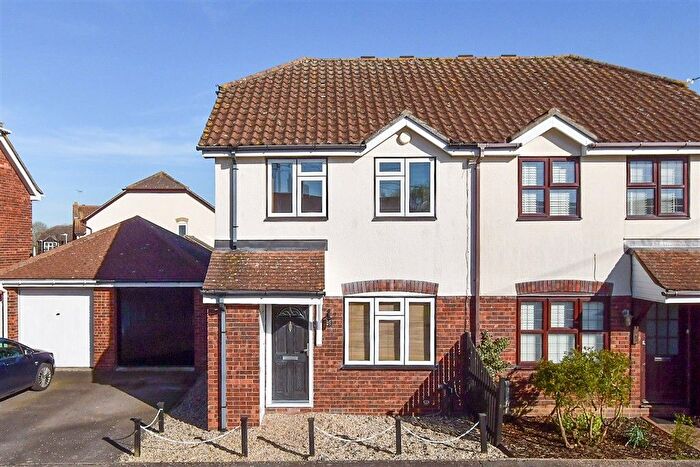 3 Bedroom Semi Detached House For Sale In Church Road, Laindon, Basildon, Essex, SS15