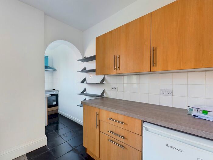 2 Bedroom Terraced House To Rent In Dewe Road, Brighton, BN2