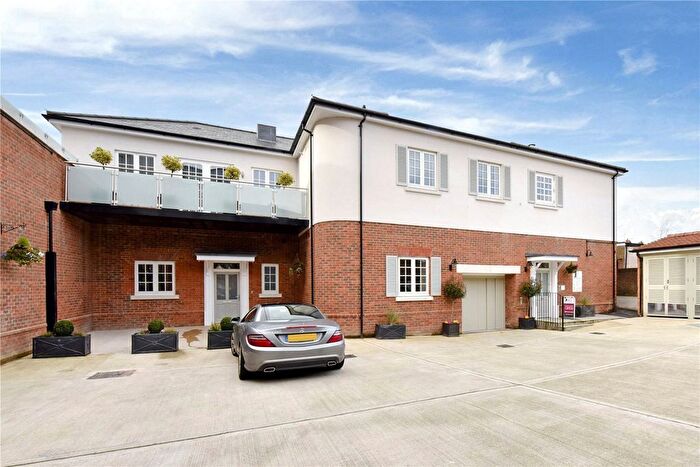 1 Bedroom Flat To Rent In Dean Street, Marlow, Buckinghamshire, SL7