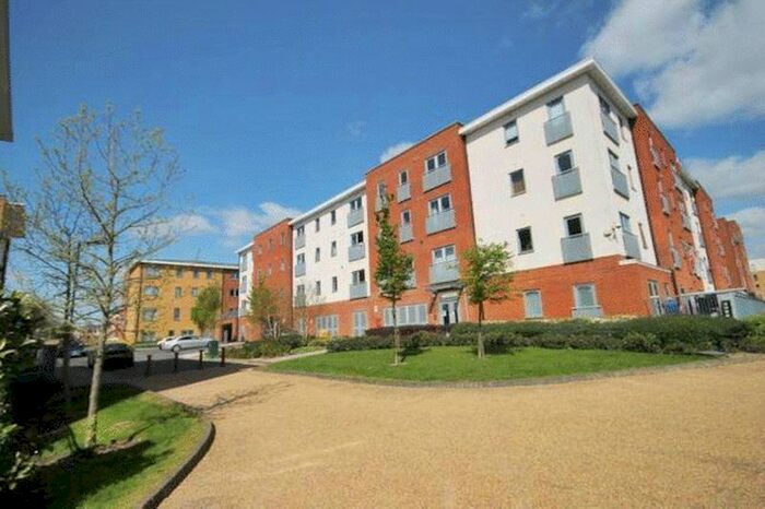 1 Bedroom Flat To Rent In Taywood Road, Northolt, UB5