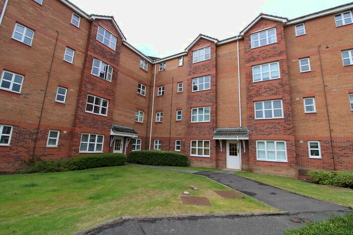 2 Bedroom Flat To Rent In Canavan Park, Falkirk, FK2