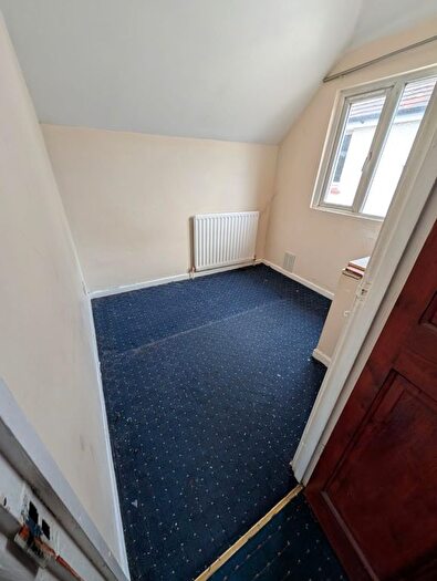 5 Bedroom Terraced House To Rent In Littledale, Green Street Green Road, Dartford, Kent, DA2