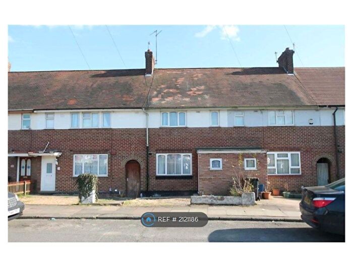 2 Bedroom Terraced House To Rent In Tintern Avenue, Northampton, NN5