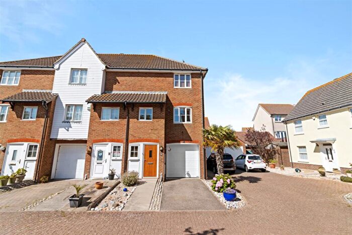 3 Bedroom House For Sale In Canary Quay, Eastbourne, BN23