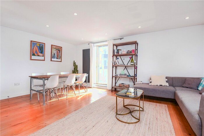 1 Bedroom Flat To Rent In Bermondsey Square, London, SE1