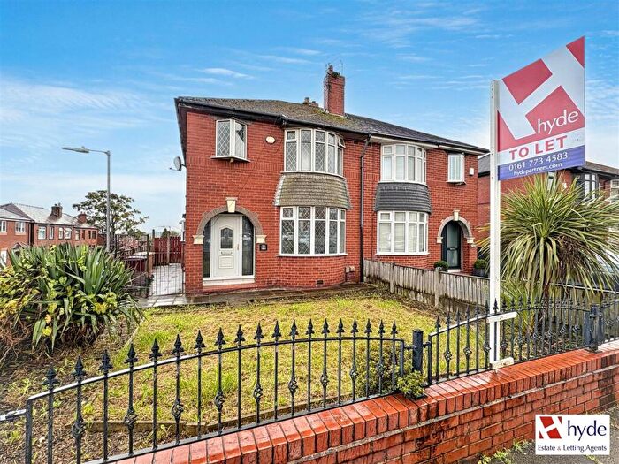 3 Bedroom Semi-Detached House To Rent In Chorley New Road, Horwich, Bolton, BL6