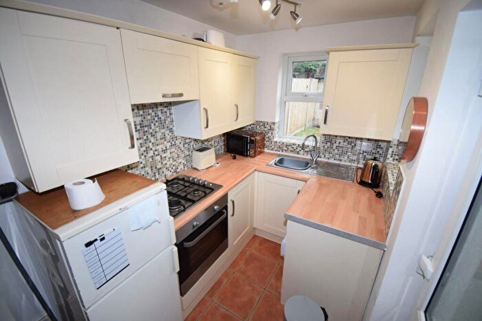 2 Bedroom House To Rent In Cecil Street, DE22