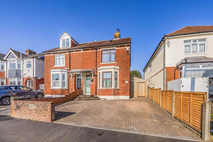 4 Bedroom Semi-Detached House For Sale In Solent Road, Drayton, PO6