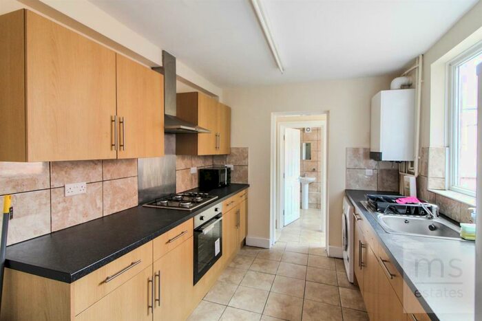 4 Bedroom Terraced House To Rent In Rothesay Avenue, Lenton, Nottingham, NG7