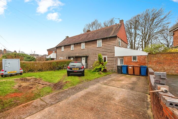 4 Bedroom Semi Detached House For Sale In King Street, Burntwood, WS7