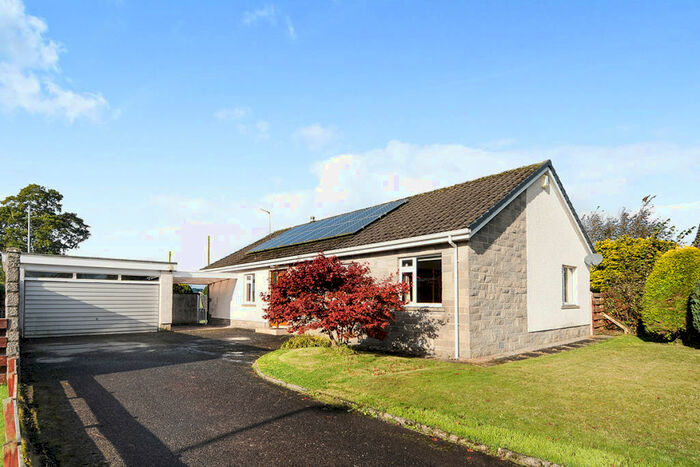 3 Bedroom Bungalow For Sale In Park Place, Dumfries, Dumfries And Galloway, DG2