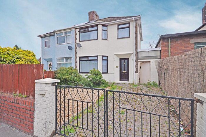 3 Bedroom Semi-Detached House For Sale In Extended Semi-Detached House, Somerton Road, Newport, NP19