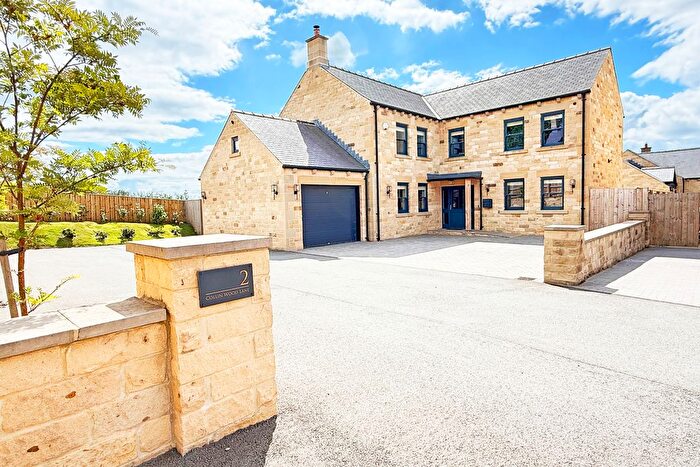 4 Bedroom Detached House For Sale In Collin Wood Lane, Birstwith, HG3