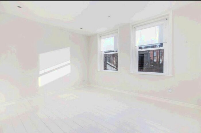 Studio To Rent In Fashion Street, Spitalfields, E1