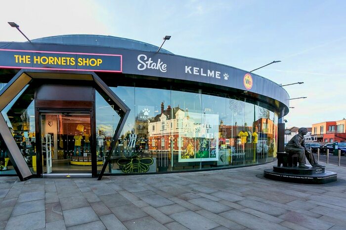 1 Bedroom Flat To Rent In Vicarage Road, Watford, Hertfordshire, WD18