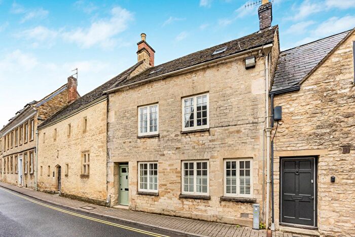3 Bedroom Terraced House For Sale In Thomas Street, Cirencester, Gloucestershire, GL7
