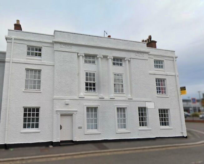 2 Bedroom Flat To Rent In New Road, Stourbridge, DY8