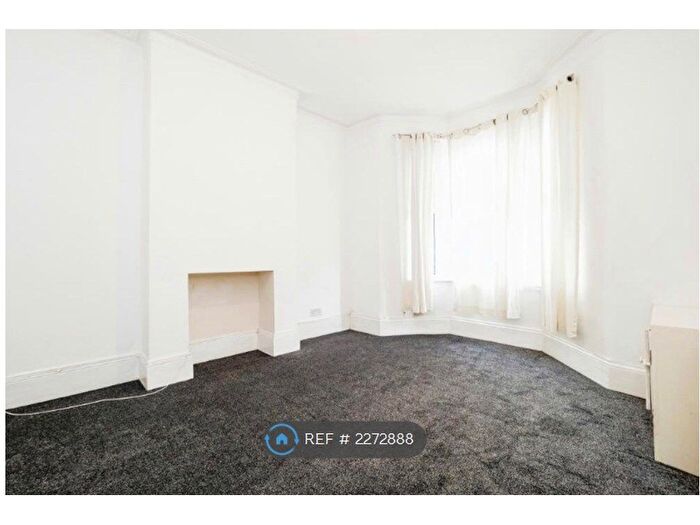 4 Bedroom Terraced House To Rent In Prospect Road, Woodford Green, IG8