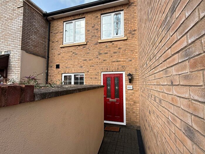 3 Bedroom Property To Rent In Wood Street, Taunton, TA1