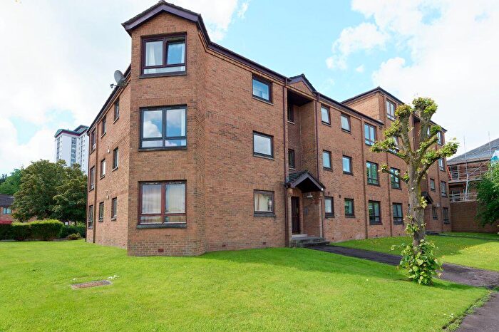 1 Bedroom Flat For Sale In Castle Gait, Paisley, PA1