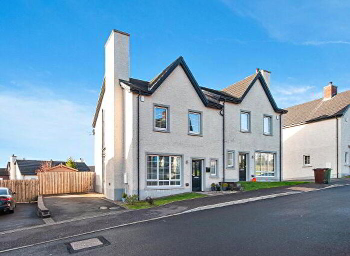3 Bedroom Semi-Detached House For Sale In Fairfields Manor, Lisburn, BT28