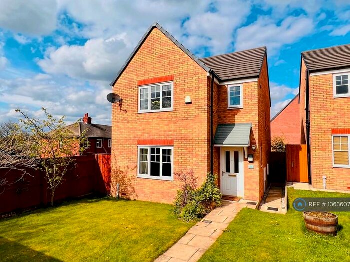 3 Bedroom Detached House To Rent In Valehouse Court, Stalybridge, SK15