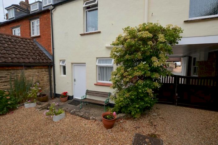 1 Bedroom Studio To Rent In Northampton Road, Lavendon, Olney, MK46