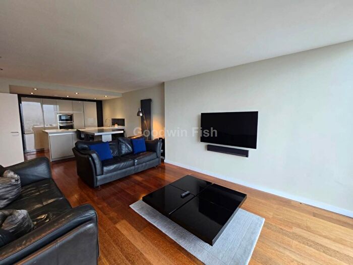 2 Bedroom Flat To Rent In Beetham Tower, Deansgate, Manchester, M3