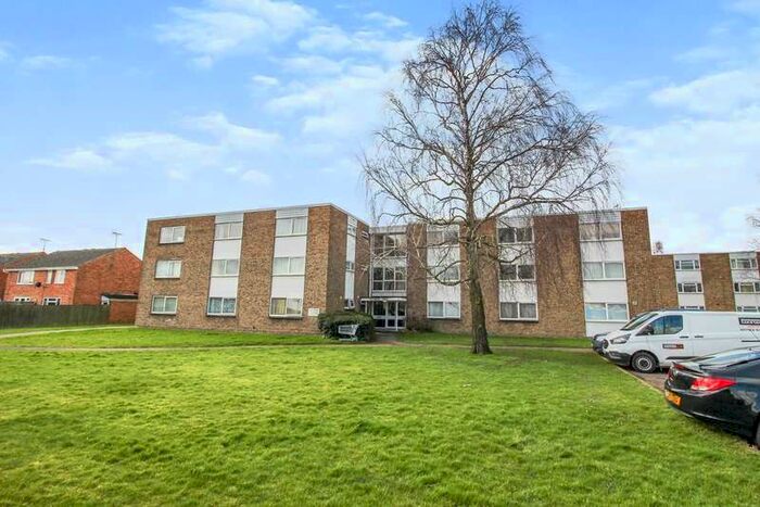 1 Bedroom Flat To Rent In Blenheim Court, Shakespeare Road, Wootton Bassett, SN4