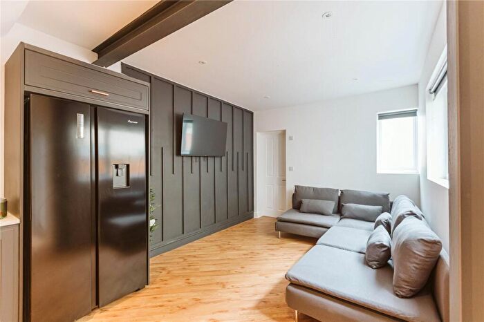 6 Bedroom House To Rent In Cottrell Road, Eastville, Bristol, BS5