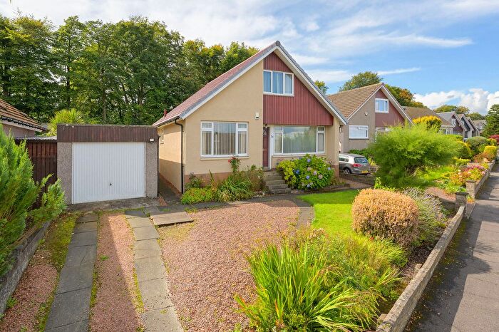 3 Bedroom Detached House For Sale In Woodlands Road, Kirkcaldy, KY2