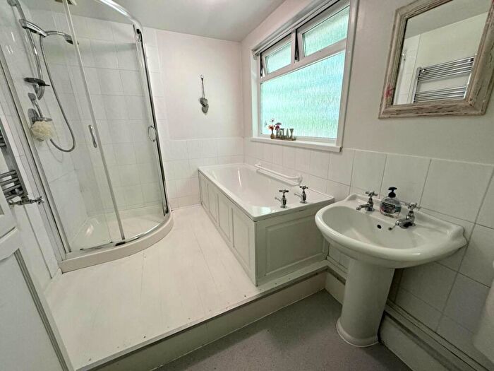 2 Bedroom Bungalow For Sale In Ashridge, Near Bideford, EX39