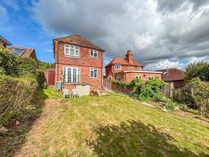 4 Bedroom Detached House For Sale In Marley Lane, Battle, TN33