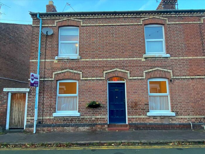 2 Bedroom End Of Terrace House To Rent In Cambrian Road, Chester CH1