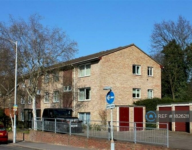 2 Bedroom Flat To Rent In Valery Court, Croydon, CR0