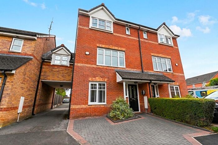 3 Bedroom Semi Detached House For Sale In Roving Bridge Rise, Swinton, M27