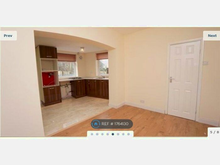 2 Bedroom Terraced House To Rent In Gatty Road, Sheffield, S5