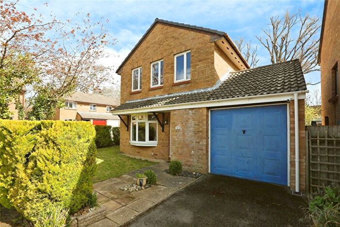 3 Bedroom Detached House For Sale In Primrose Way, Locks Heath, Southampton, Hampshire, SO31
