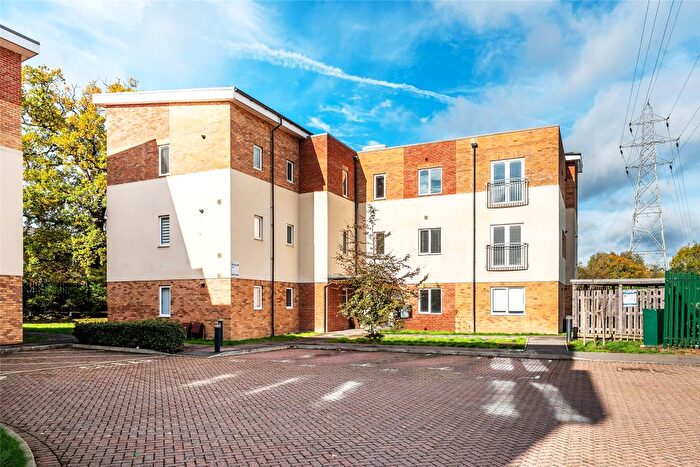 1 Bedroom Flat For Sale In Thornton Close, Leatherhead, Surrey, KT22