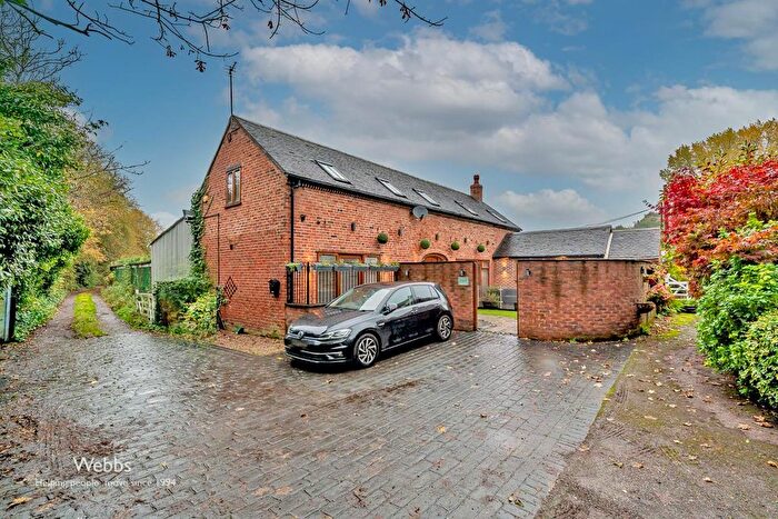 3 Bedroom Barn Conversion For Sale In Watling Street, Cannock, WS11