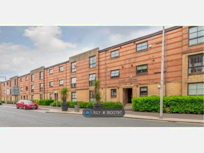 2 Bedroom Flat To Rent In Centenary Court, Barrhead, Glasgow, G78