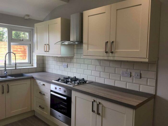 2 Bedroom Semi-Detached Bungalow To Rent In Beech Avenue, Boothstown, Worsley, Greater Manchester., M28