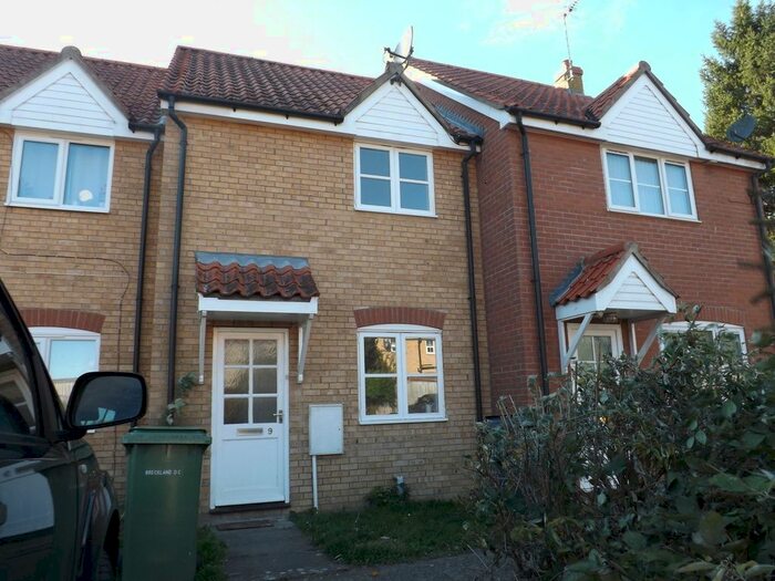 2 Bedroom End Of Terrace House To Rent In Lime Grove, Thetford, IP24