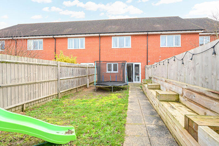 2 Bedroom Terraced House For Sale In Longden Avenue, Row Town, KT15