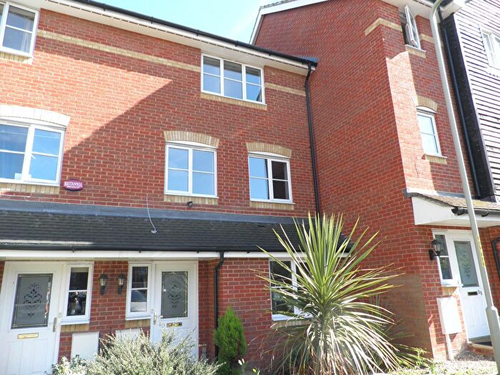 5 Bedroom Property To Rent In Kings Prospect, Ashford, TN24