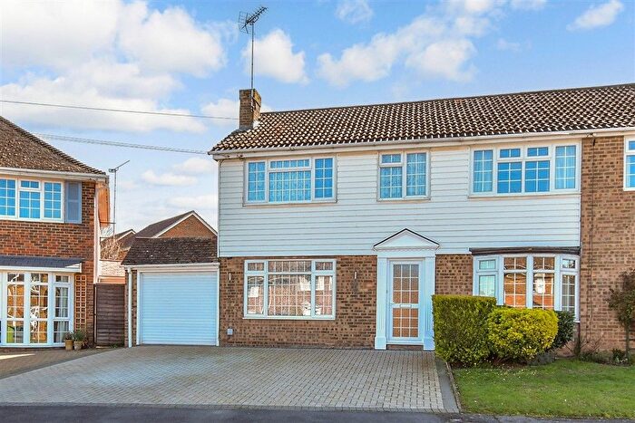 3 Bedroom Semi Detached House For Sale In Doubleday Drive, Sittingbourne, Kent, ME9